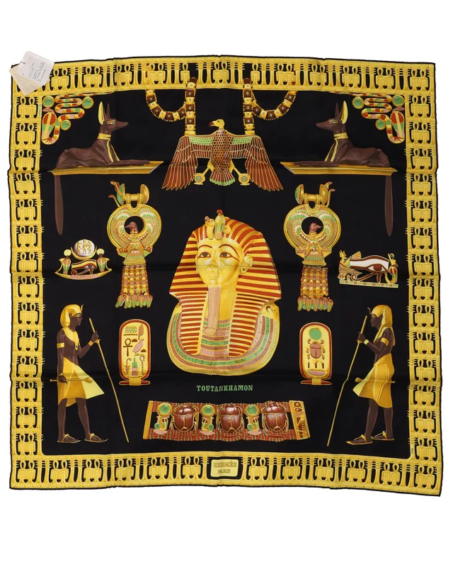 Hermès Carré 70 Tutankhamun Silk Scarf in Silk from A Retro Tale, photo 2 of 2