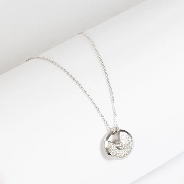 White Gold Diamonds Amulette de Cartier Necklace in White from Labellov