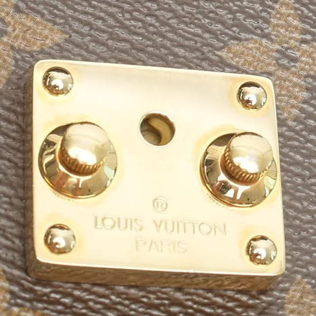 Louis Vuitton Monogram Pochette Métis MM Bag in Coated canvas from A Retro Tale, photo 7 of 10