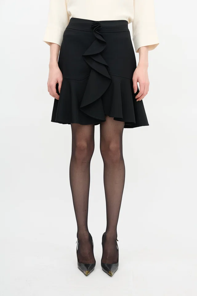 Balenciaga FW 2002 Wool Ruffled Mini Skirt in Wool from VSP Consignment