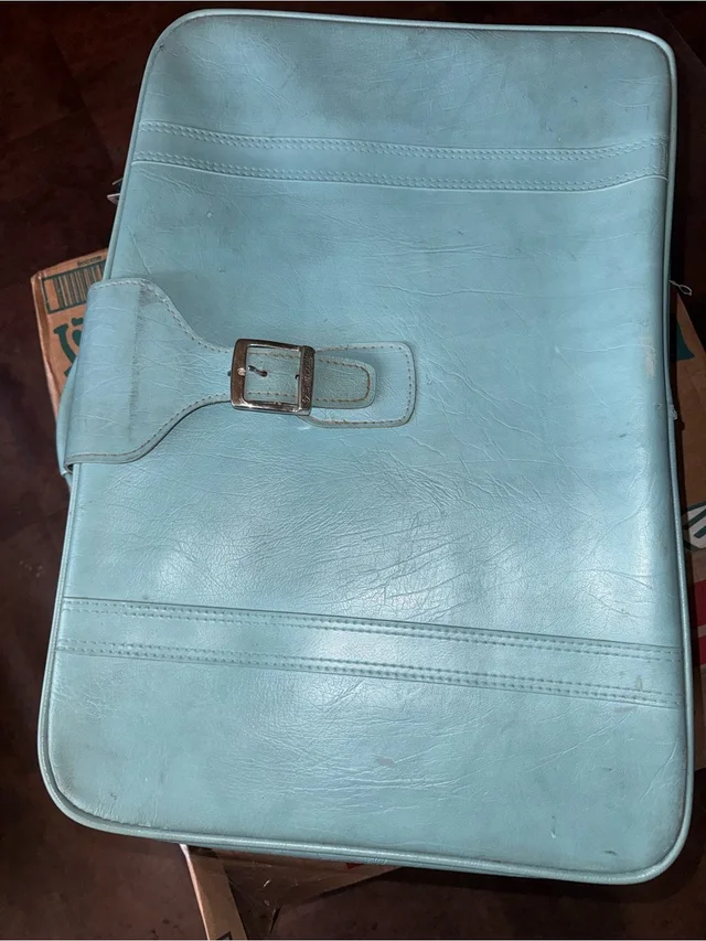 Samsonite Classic Men's Light Blue Leather Briefcase in blue Leather from Poshmark
