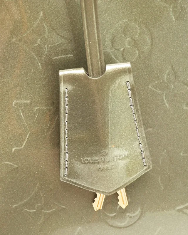 Louis Vuitton Vernis Alma PM Bag in Leather from A Retro Tale, photo 7 of 13