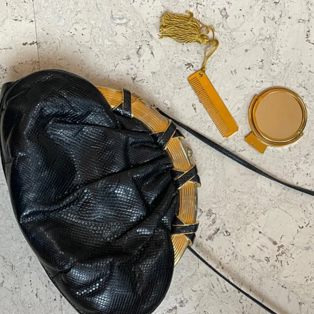 Judith Leiber Women's Shoulder bags - Black/Gold in black|gold from Depop, photo 2 of 7