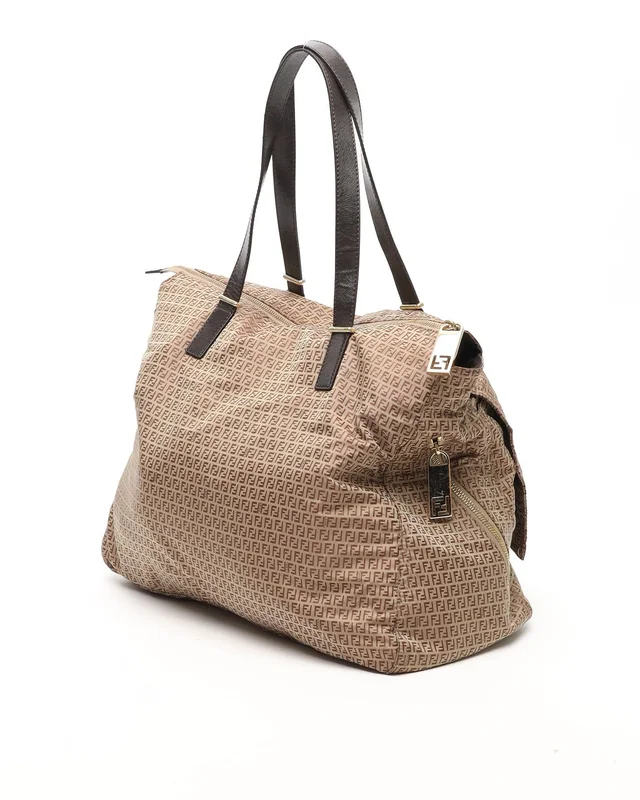 Fendi Zucchino Tote Bag in Canvas from A Retro Tale, photo 3 of 14