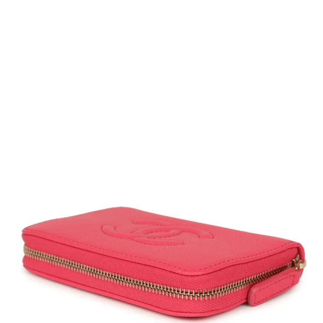 Chanel CC Zipped Wallet Fuchsia Shiny Caviar Light Gold Hardware in Pink Caviar leather from Madison Avenue Couture, photo 3 of 9