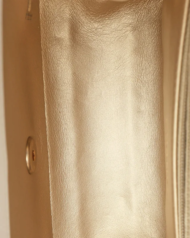 Chanel La Parisienne Flap Bag in Woven leather from A Retro Tale, photo 8 of 12