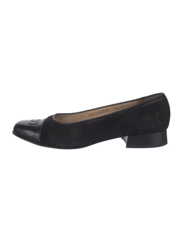 Ferragamo Suede Ballet Flats in black Suede from The RealReal