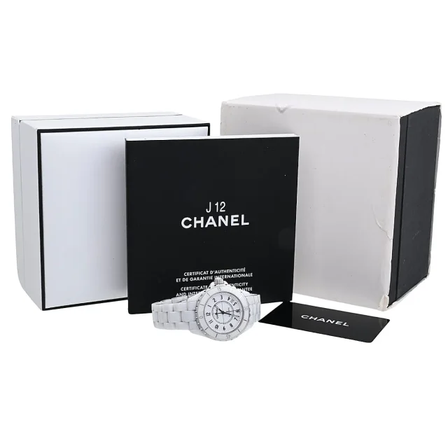 Chanel J12 H0970 Automatic White in White Ceramic from VINTAGE QOO TOKYO, photo 8 of 8