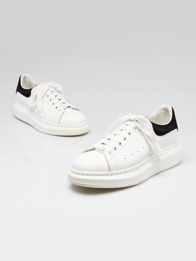 Alexander McQueen White/Black Leather Oversized Sneakers Size 8.5/39 in Black Leather from Yoogis