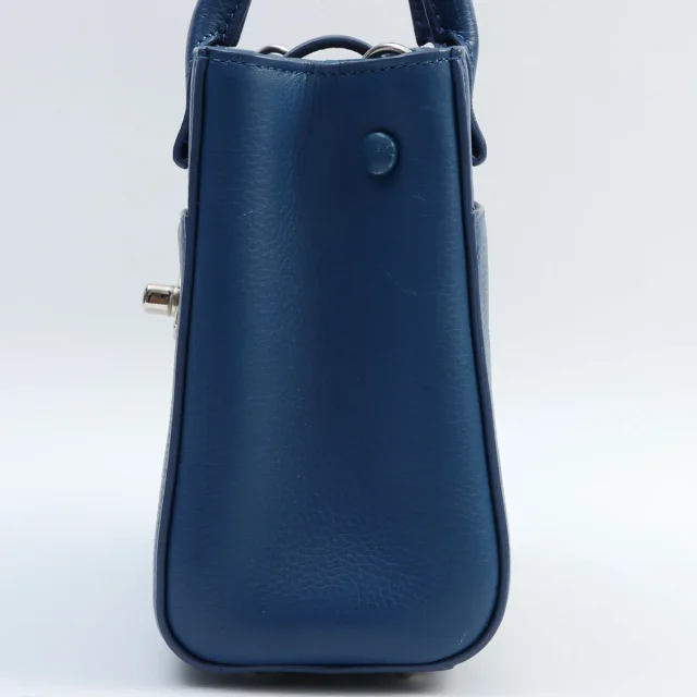 Chanel Neo Executive Tote Bag S, Blue (circa 2016) in Blue Caviar leather from VINTAGE QOO TOKYO, photo 4 of 13