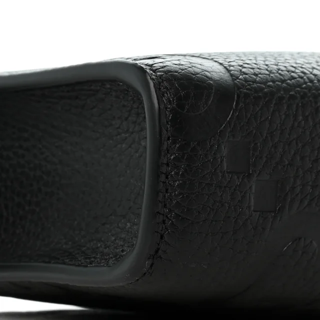 Gucci Monogram Jumbo GG Textured Dollar Calfskin Crossbody Bag Black in Black Calfskin from FASHIONPHILE, photo 8 of 9