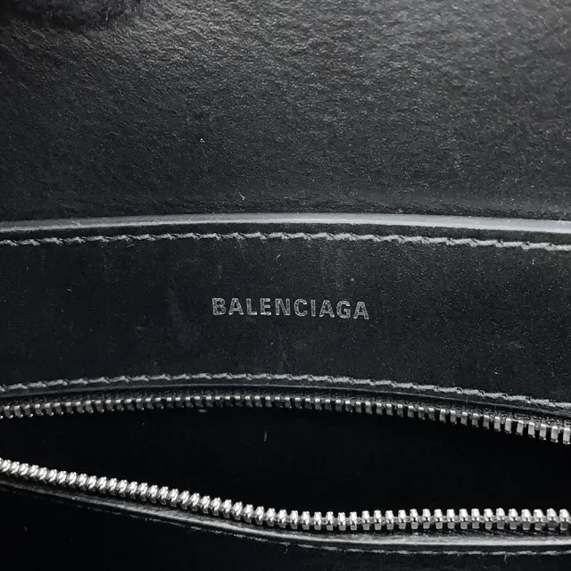 Balenciaga Everyday Tote Silver551815 Leather Size XXS in Leather from GALLERY RARE, photo 16 of 18