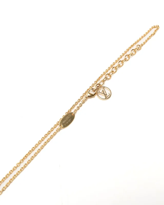 Louis Vuitton Essential V Necklace from A Retro Tale, photo 4 of 4