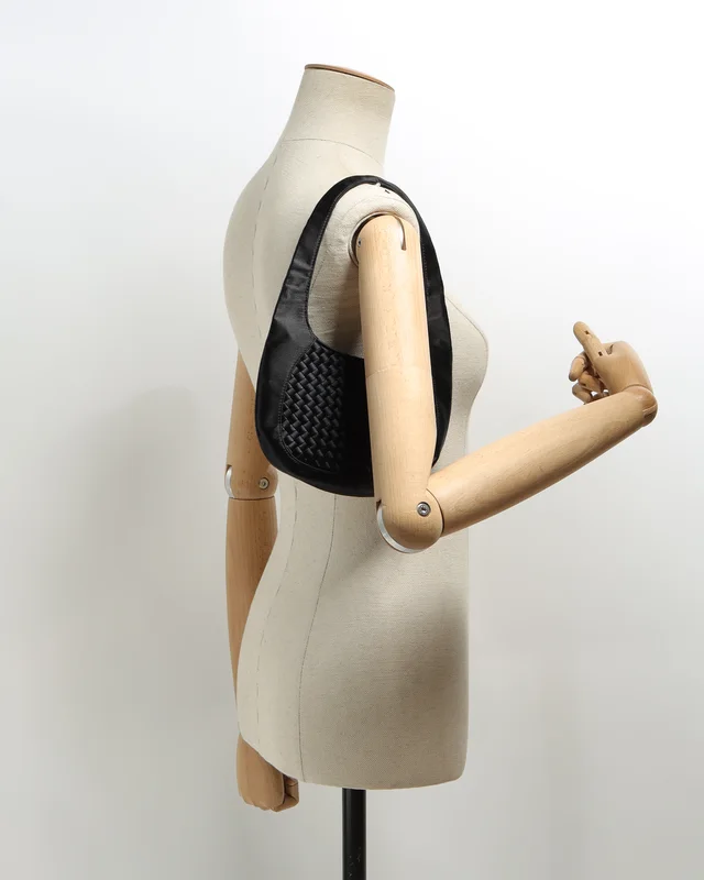 Bottega Veneta Mini Intrecciato Hobo Bag in Woven leather from A Retro Tale, photo 8 of 8