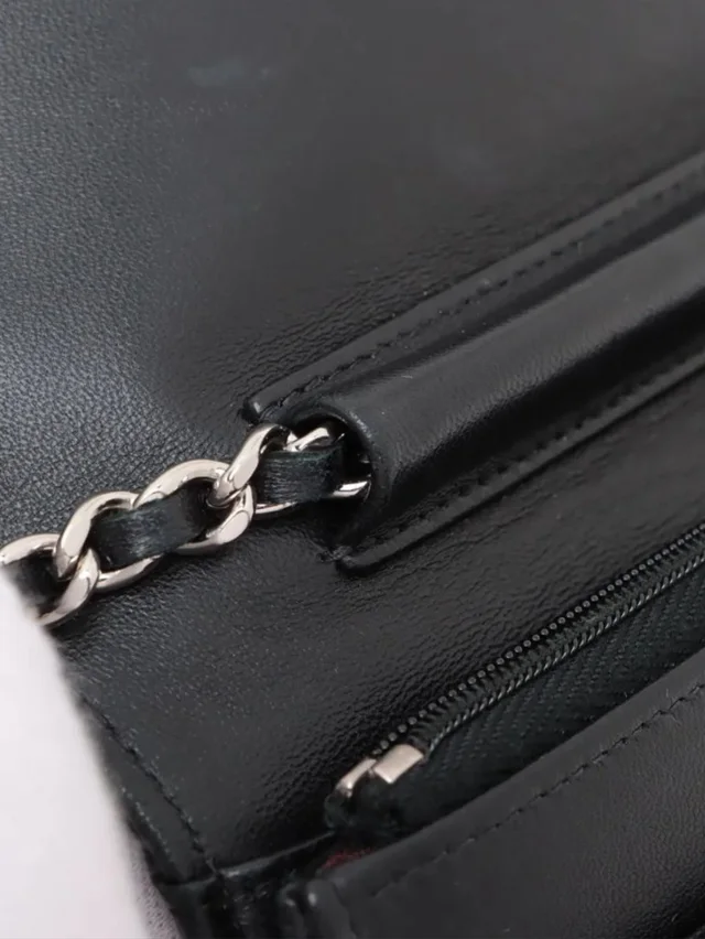 Chanel Black 2020 lambskin quilted Wallet on Chain in Black Lambskin from Sign of the Times, photo 3 of 16