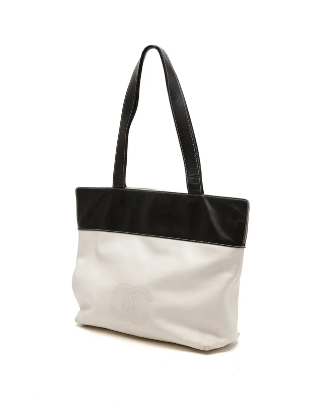 Chanel Coco Mark Tote Bag in Leather from A Retro Tale, photo 2 of 2