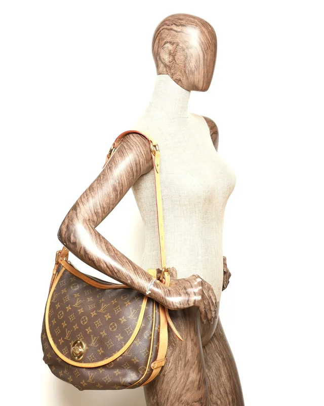 Louis Vuitton Monogram Tulum GM Bag in Coated canvas from A Retro Tale, photo 8 of 8
