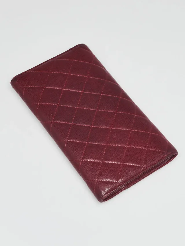 Chanel Burgundy Quilted Glazed Caviar Leather L Flap Large Wallet in Burgundy Caviar leather from Yoogis, photo 3 of 9