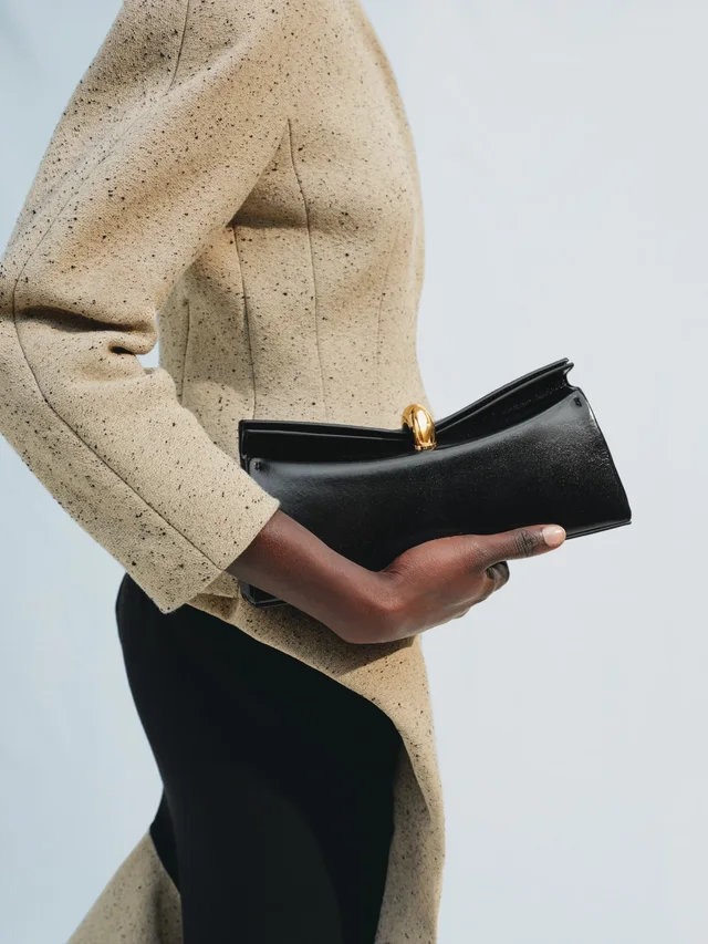 Jacquemus The Valérie Clutch Bag, photo 4 of 5 from SENSER