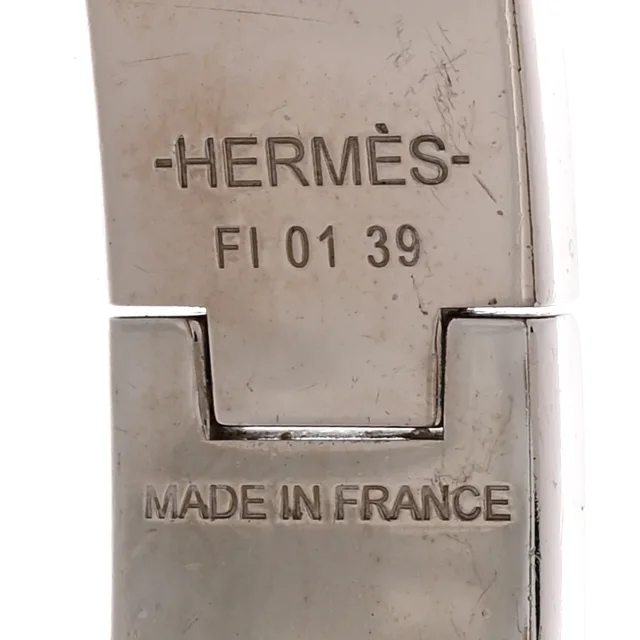 Hermès Enamel Narrow Clic Clac H Bracelet PM Black in Black from FASHIONPHILE, photo 4 of 5