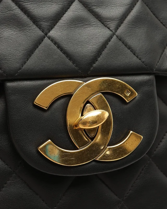 Chanel Classic Maxi Single Flap Bag in Lambskin from A Retro Tale, photo 6 of 10