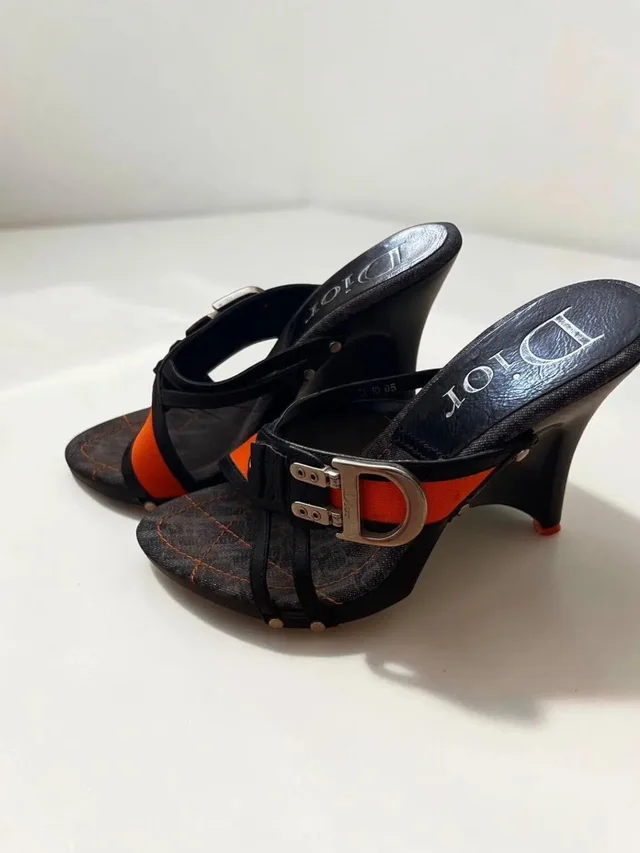 Dior Vintage Remove Before Flight Ss2006 Sandals in black Patent leather from Grailed
