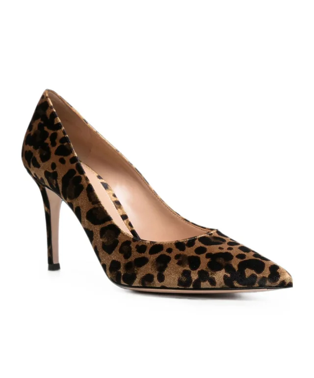 Gianvito Rossi Pointed-toe high heels, photo 2 of 4 from SENSER