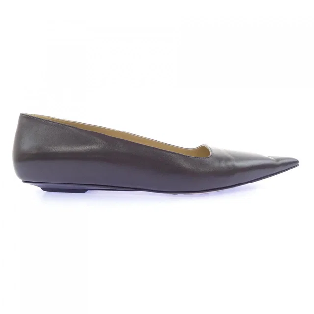 Bottega Veneta Sneakers Brown in Brown from The Reluxe