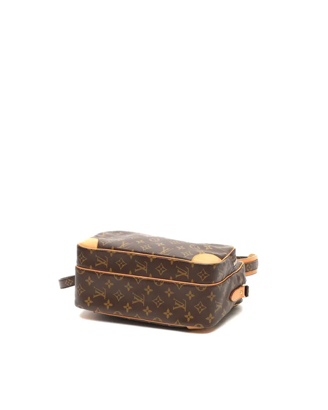 Louis Vuitton Monogram Nile Bag in Coated canvas from A Retro Tale, photo 4 of 8