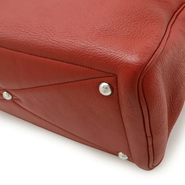 Hermès Victoria35 Taurillon Clemence 2way bag in Red Calfskin from LuxUness, photo 3 of 9