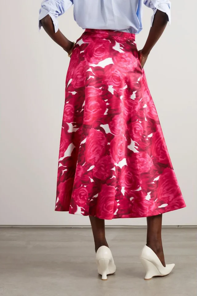 Valentino Garavani Floral-print duchesse-satin midi skirt in Crimson, photo 3 of 5 from THE OUTNET