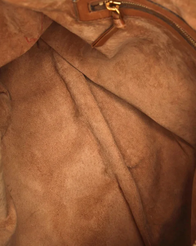 Bottega Veneta Large Intrecciato Hobo Bag in Woven leather from A Retro Tale, photo 8 of 9