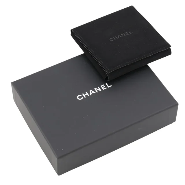 Chanel Heart Bag CharmABG045 Metal Faux Pearl from GALLERY RARE, photo 9 of 9