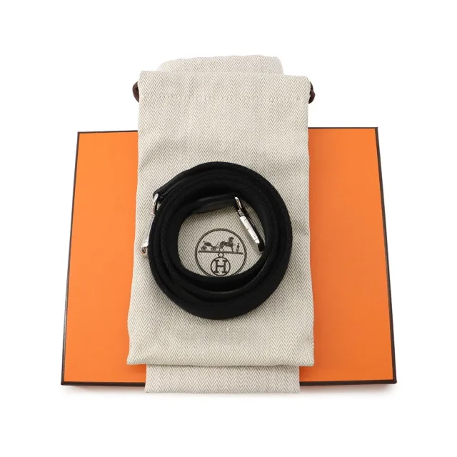 Hermès Evelyne Long Black Taurillon Clemence Size TPM in Black Clemence leather from GALLERY RARE, photo 6 of 6
