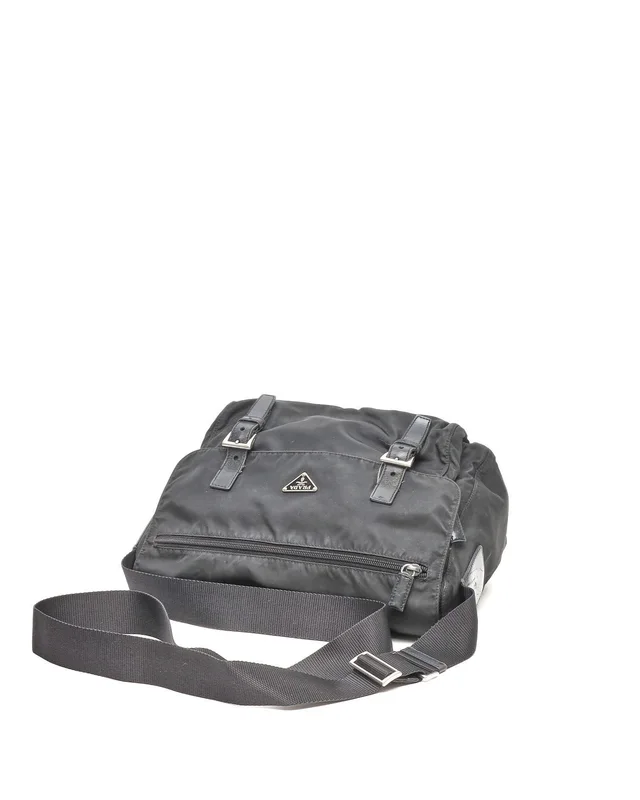 Prada Tessuto Messenger Bag in Nylon from A Retro Tale, photo 5 of 8