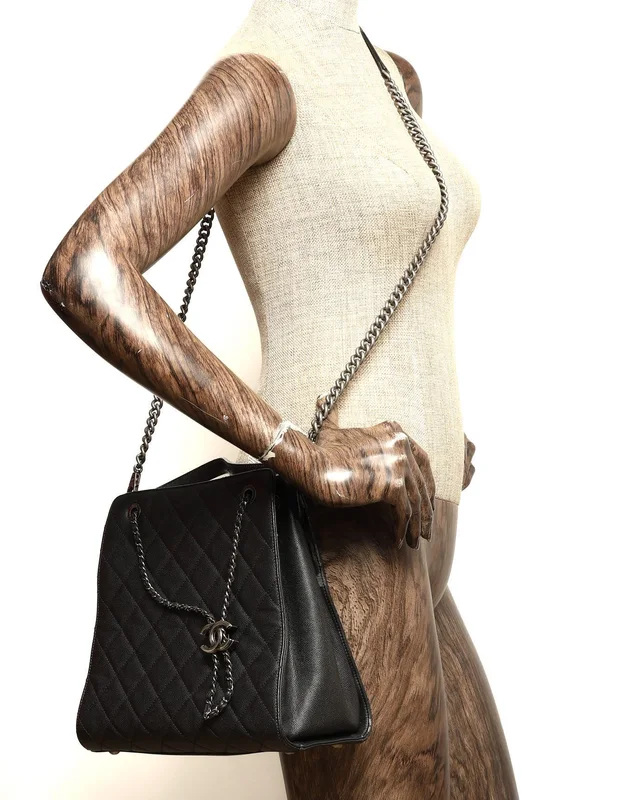 Chanel CC Caviar Accordion Bucket Bag in Caviar leather from A Retro Tale, photo 9 of 9