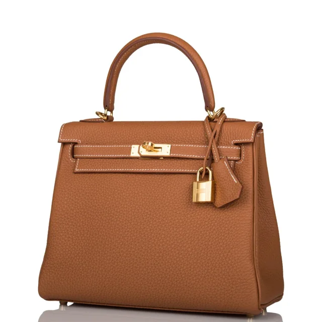 Hermès Kelly Retourne 25 Gold Togo Gold Hardware in Gold Togo leather from Madison Avenue Couture, photo 5 of 9