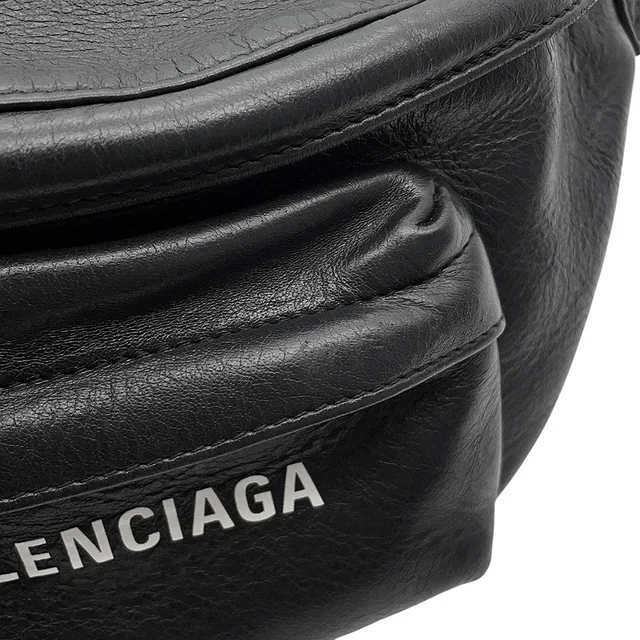 Balenciaga Everyday Waist Bag Black579617 Leather in Leather from GALLERY RARE, photo 7 of 17