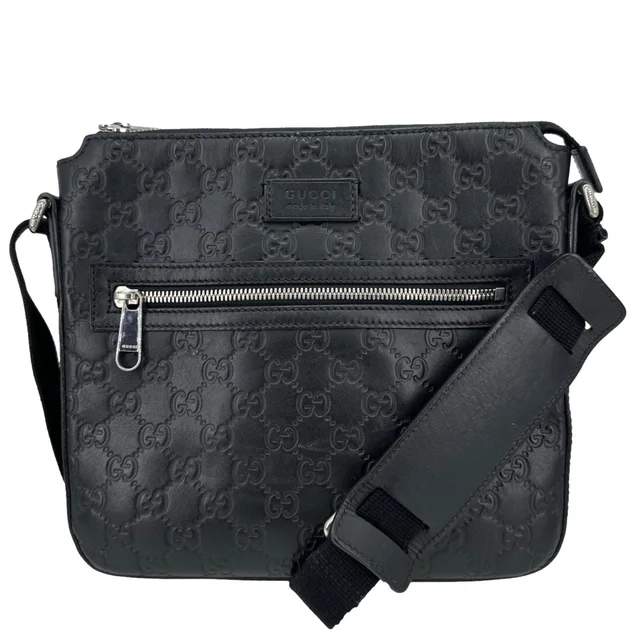 Gucci GG Signature Leather Messenger Bag Black 406410 in Black Leather from Dallas Designer Handbags