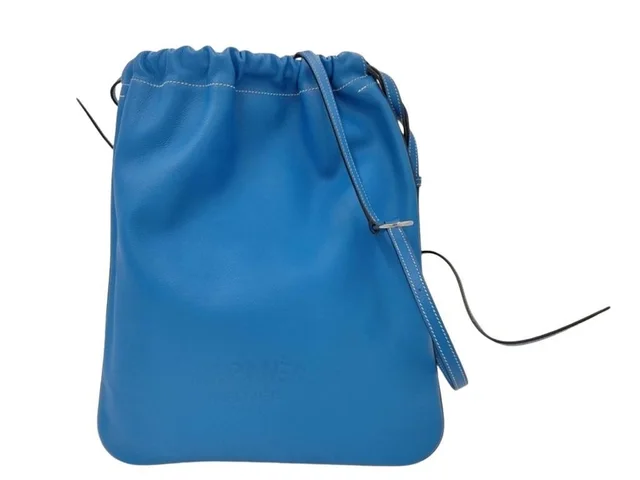 Hermès Shoulder Bag Buridad Blue Zanzibar Evercolor in Blue from The Reluxe