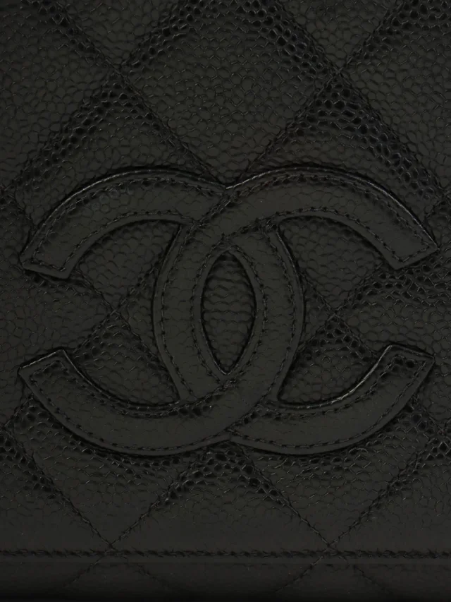 Chanel Caviar skin CC mark stitch tote bag, black, made around 2000 in Black Caviar leather from VINTAGE QOO TOKYO, photo 6 of 12
