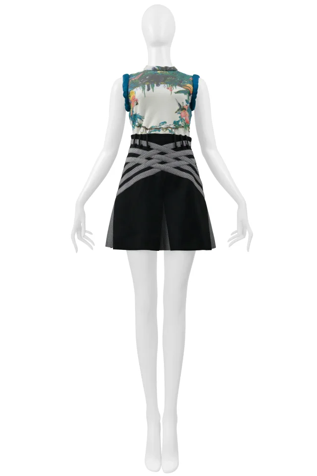 Balenciaga By Nicolas Ghesquiere Scuba Top & Skirt 2003 in Nylon from Resurrection Vintage, photo 3 of 8