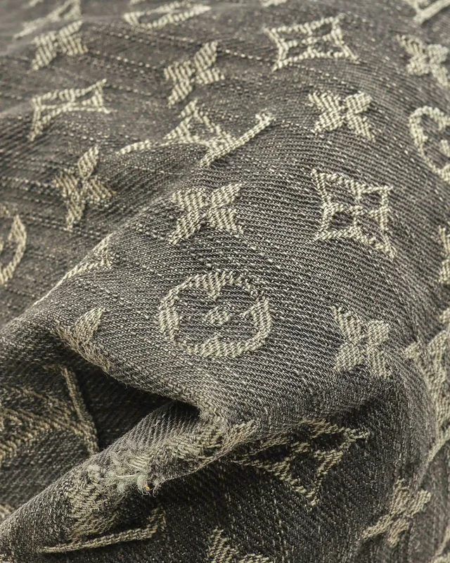 Louis Vuitton Monogram Denim Neo Cabby MM Bag in Denim from A Retro Tale, photo 6 of 10