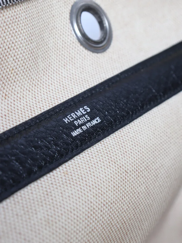 Hermès Black and beige Sac de Transport pet carrier in Black Canvas from Sign of the Times, photo 8 of 8
