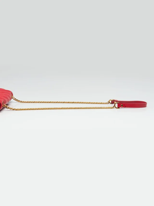 Balenciaga Red Quilted Embossed Leather BB Chain Round Small Flap Bag in Red Leather from Yoogis, photo 7 of 12