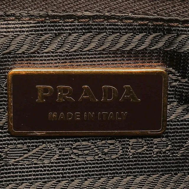 Prada Tessuto Shoulder Bag in Nylon from A Retro Tale, photo 7 of 9