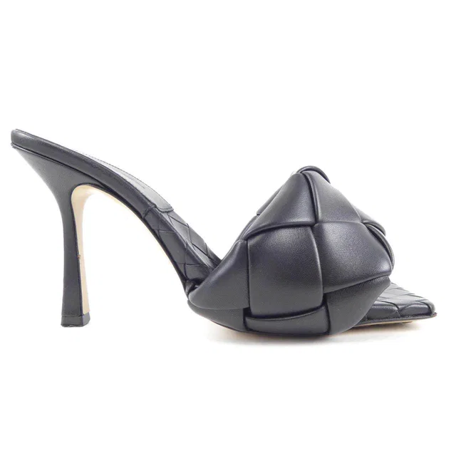 Bottega Veneta 608854VBSS0 Lambskin Sandals in Lambskin from LuxUness