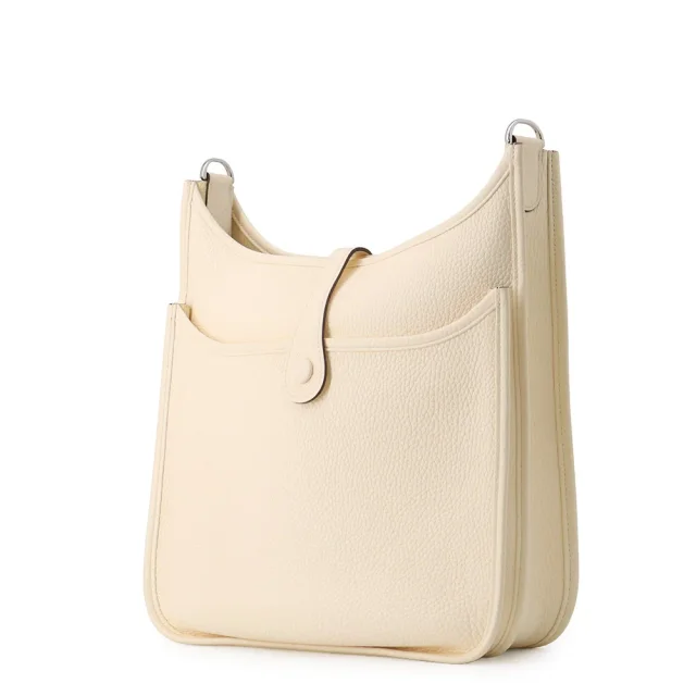 Hermès Evelyne3 Nata Taurillon Clemence Size PM in Clemence leather from GALLERY RARE, photo 2 of 4
