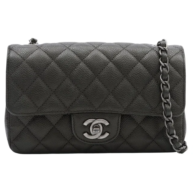 Chanel 2016-era Caviar Skin CC Turn-Lock Chain Shoulder Bag Khaki in Green Caviar leather from VINTAGE QOO TOKYO