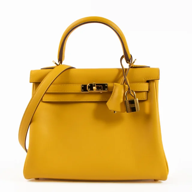 Hermès Kelly 25 Jaune Ambre Swift GHW in Yellow Swift leather from Labellov, photo 10 of 15